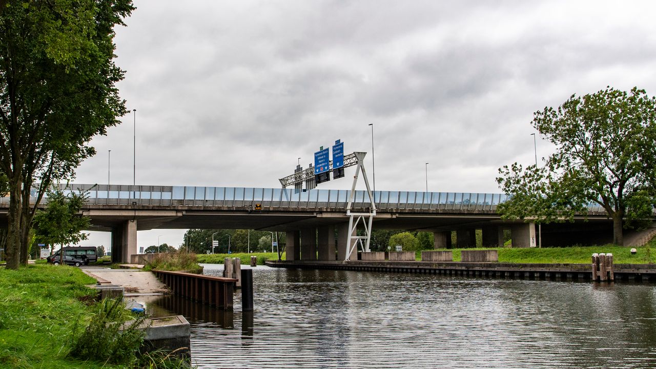 Herstel aan A7 viaduct duurt bijna heel  2024